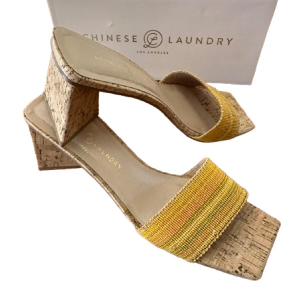 Chinese Laundry Woman’s Yuna Sandal, Sz 9,5